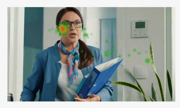 Зарплату на MORE и невесомая рассрочка: лучшая реклама банков по версии Нейровизора