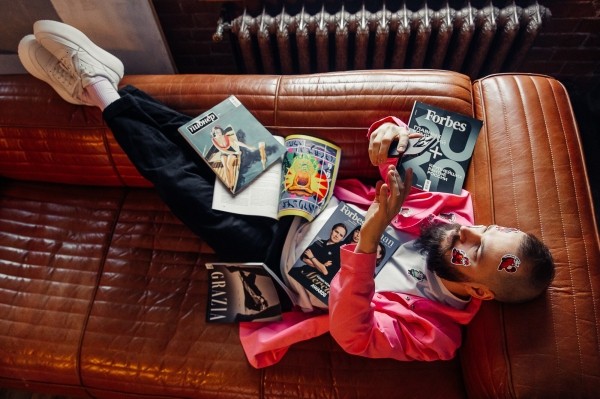 
                    Тайный смысл логотипов российских компаний            