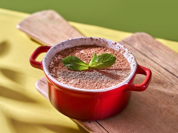 
                    Подвешенный кофе: между маркетингом, благотворительностью и психологией            