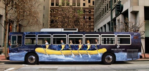 
                    5 преимуществ оффлайн рекламы перед онлайном            