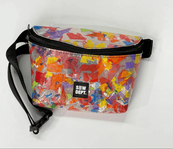 
                    Расширить рыночное предложение и стать монополистом            