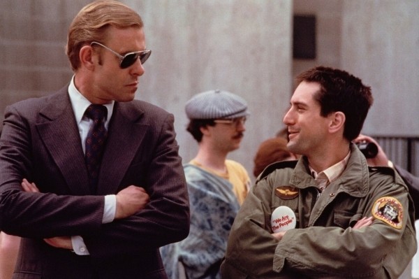 
                    Анализ социальных механизмов в фильме "Таксист" 1976            